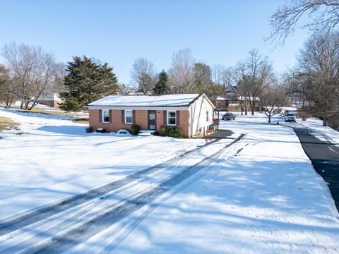 A home in STAUNTON