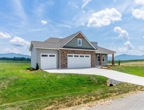 A home in MCGAHEYSVILLE