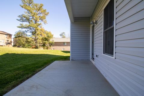 A home in STAUNTON