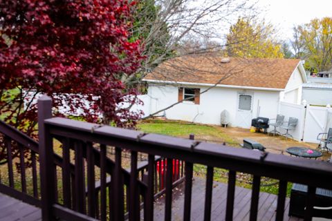 A home in WAYNESBORO