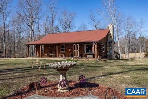 Photo of 5880 Mechunk Ridge Ln, Keswick, VA 22947 (MLS # 649842)