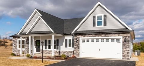 A home in WAYNESBORO