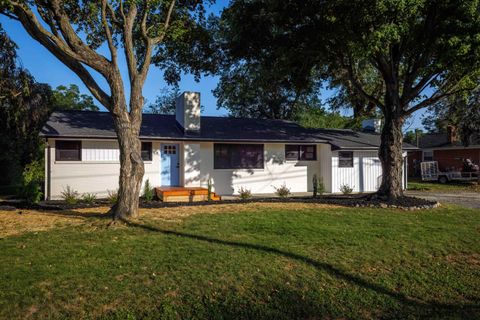 A home in LYNDHURST