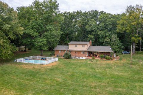 A home in LEXINGTON