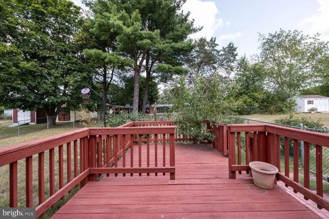 A home in LURAY