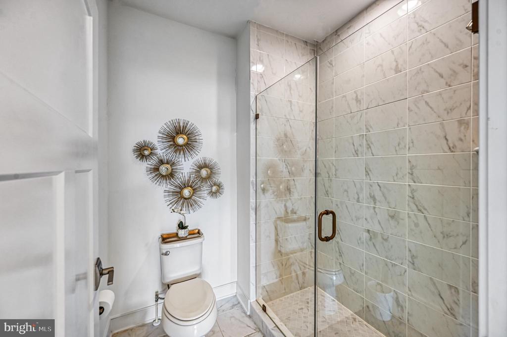 Mineral, Virginia 23117, United States, 6 Bedrooms Bedrooms, ,5 BathroomsBathrooms,Residential,Pending,80189