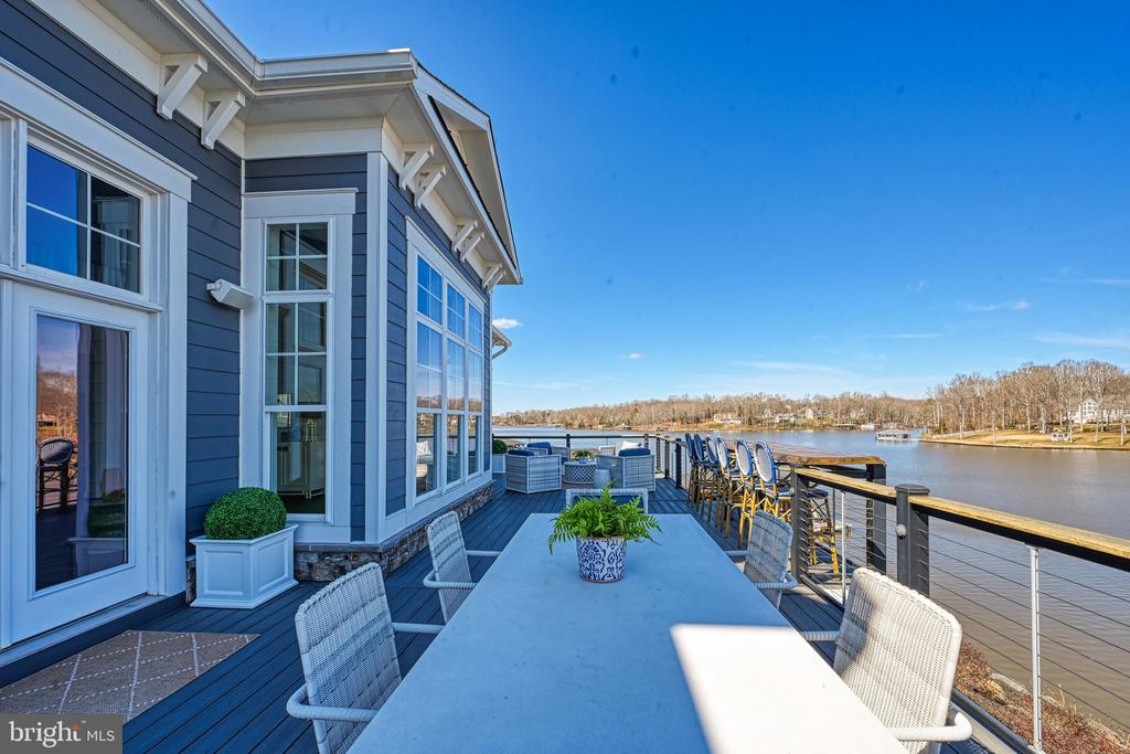 Mineral, Virginia 23117, United States, 6 Bedrooms Bedrooms, ,5 BathroomsBathrooms,Residential,Pending,80189