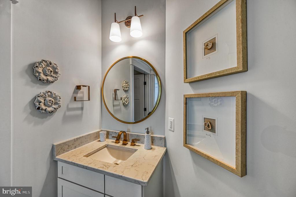 Mineral, Virginia 23117, United States, 6 Bedrooms Bedrooms, ,5 BathroomsBathrooms,Residential,Pending,80189