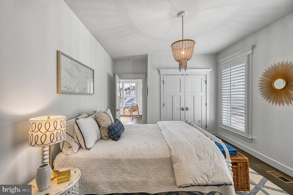 Mineral, Virginia 23117, United States, 6 Bedrooms Bedrooms, ,5 BathroomsBathrooms,Residential,Pending,80189