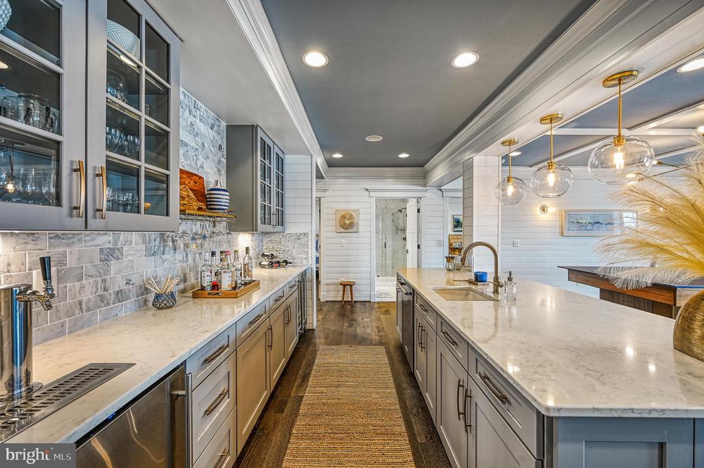 Mineral, Virginia 23117, United States, 6 Bedrooms Bedrooms, ,5 BathroomsBathrooms,Residential,Pending,80189