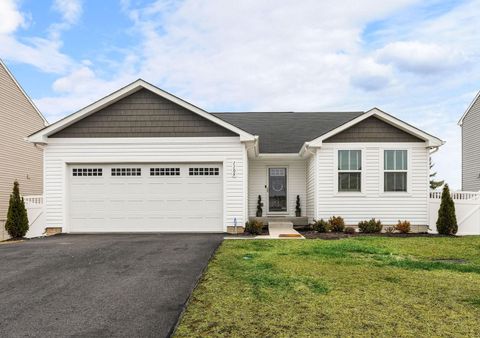 A home in GROTTOES