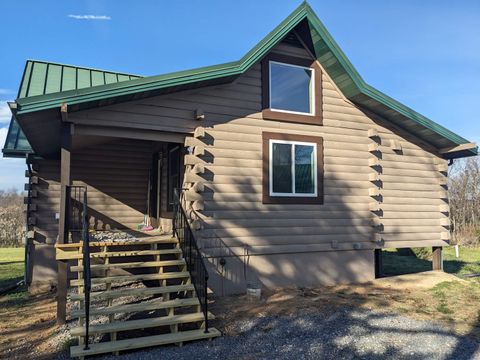 A home in TIMBERVILLE