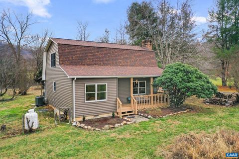 A home in NELLYSFORD