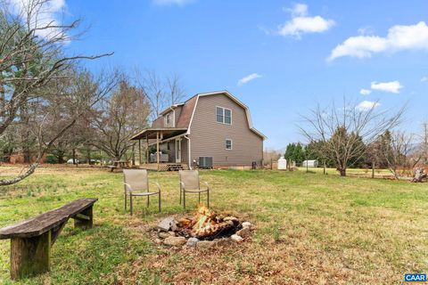 A home in NELLYSFORD