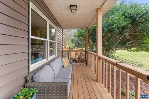 A home in NELLYSFORD