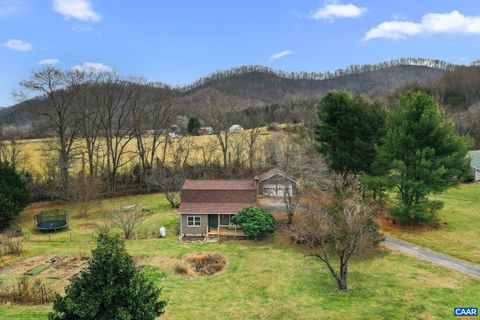 A home in NELLYSFORD