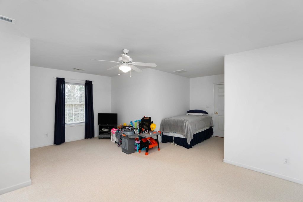 listing image 59