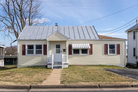 A home in HARRISONBURG