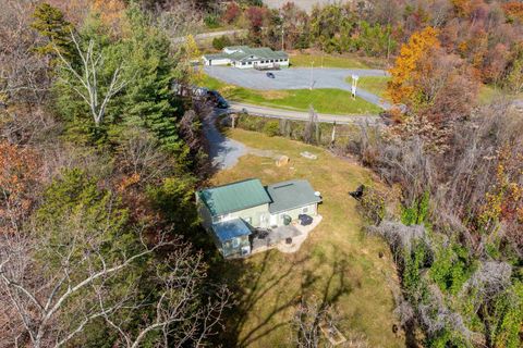 A home in LURAY