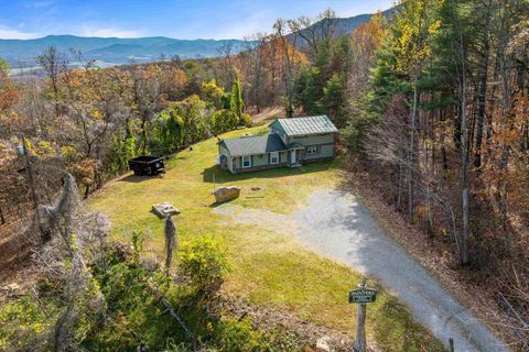 A home in LURAY