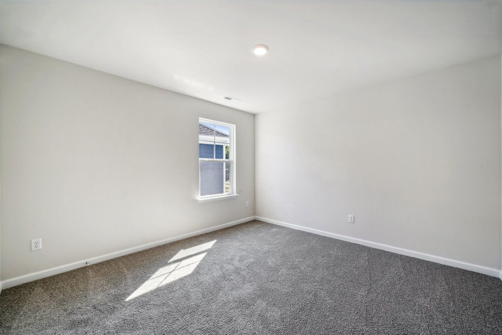 listing image 30