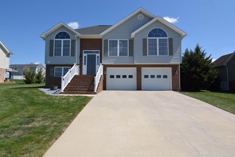 A home in HARRISONBURG