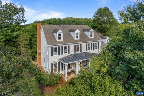 Photo of 3664 Perthshire Ct, Keswick, VA 22947 (MLS # 655931)