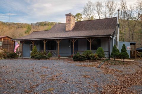 A home in DAYTON