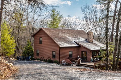 A home in HINTON