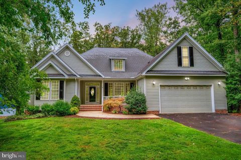 A home in LOCUST GROVE