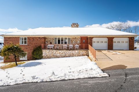 A home in ELKTON