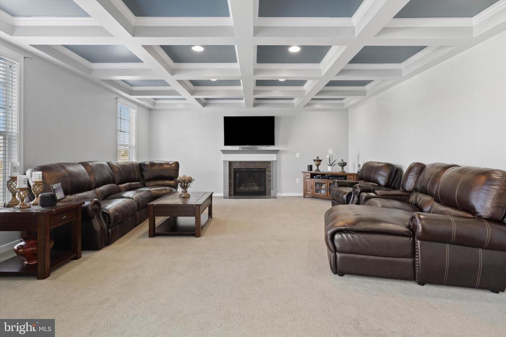 Spotsylvania, Virginia 22553, United States, 4 Bedrooms Bedrooms, ,4 BathroomsBathrooms,Residential,Pending,32669