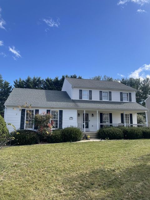 A home in STUARTS DRAFT