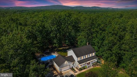 A home in GORDONSVILLE