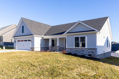 A home in WAYNESBORO