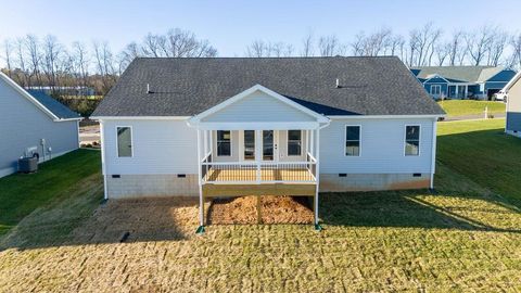 A home in WAYNESBORO