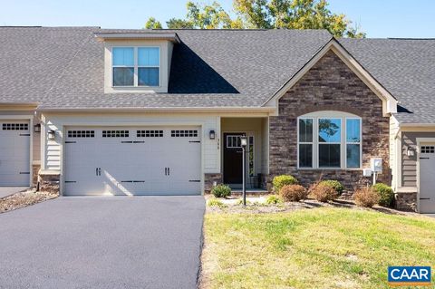 Photo of 388 Winding Rd, Keswick, VA 22947 (MLS # 658201)