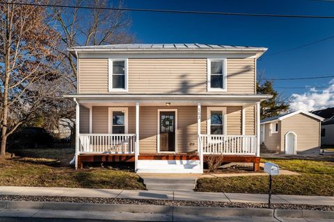 A home in BROADWAY