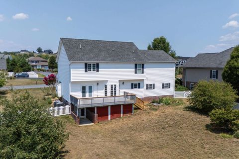 A home in ROCKINGHAM