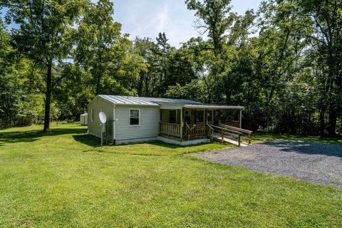 A home in MOUNT SOLON