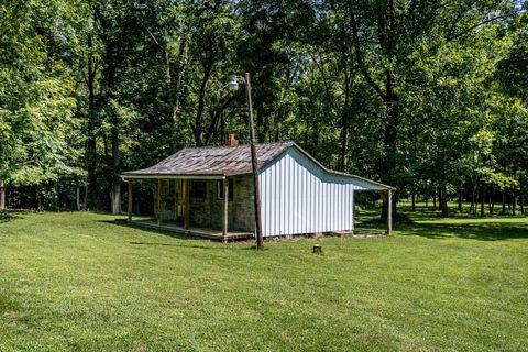 A home in MOUNT SOLON