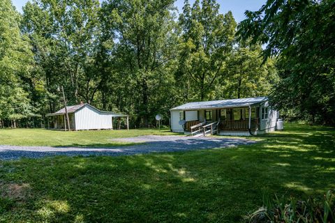 A home in MOUNT SOLON