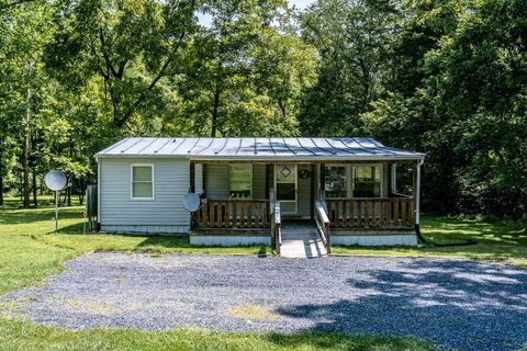 A home in MOUNT SOLON