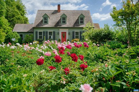 Photo of 4818 Woodbound Rd, Keswick, VA 22947 (MLS # 635323)