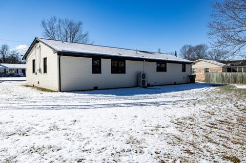 A home in GROTTOES