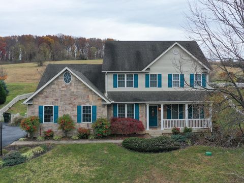 A home in STAUNTON