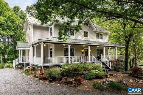 Photo of 5864 Wyant Ln, Charlottesville, VA 22903 (MLS # 662575)