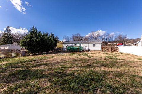 A home in TIMBERVILLE