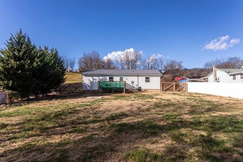 A home in TIMBERVILLE