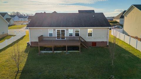 A home in ROCKINGHAM